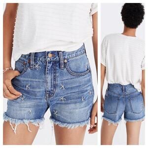 Madewell The Perfect Jean Short: Daisy Embroidered Edition size 26